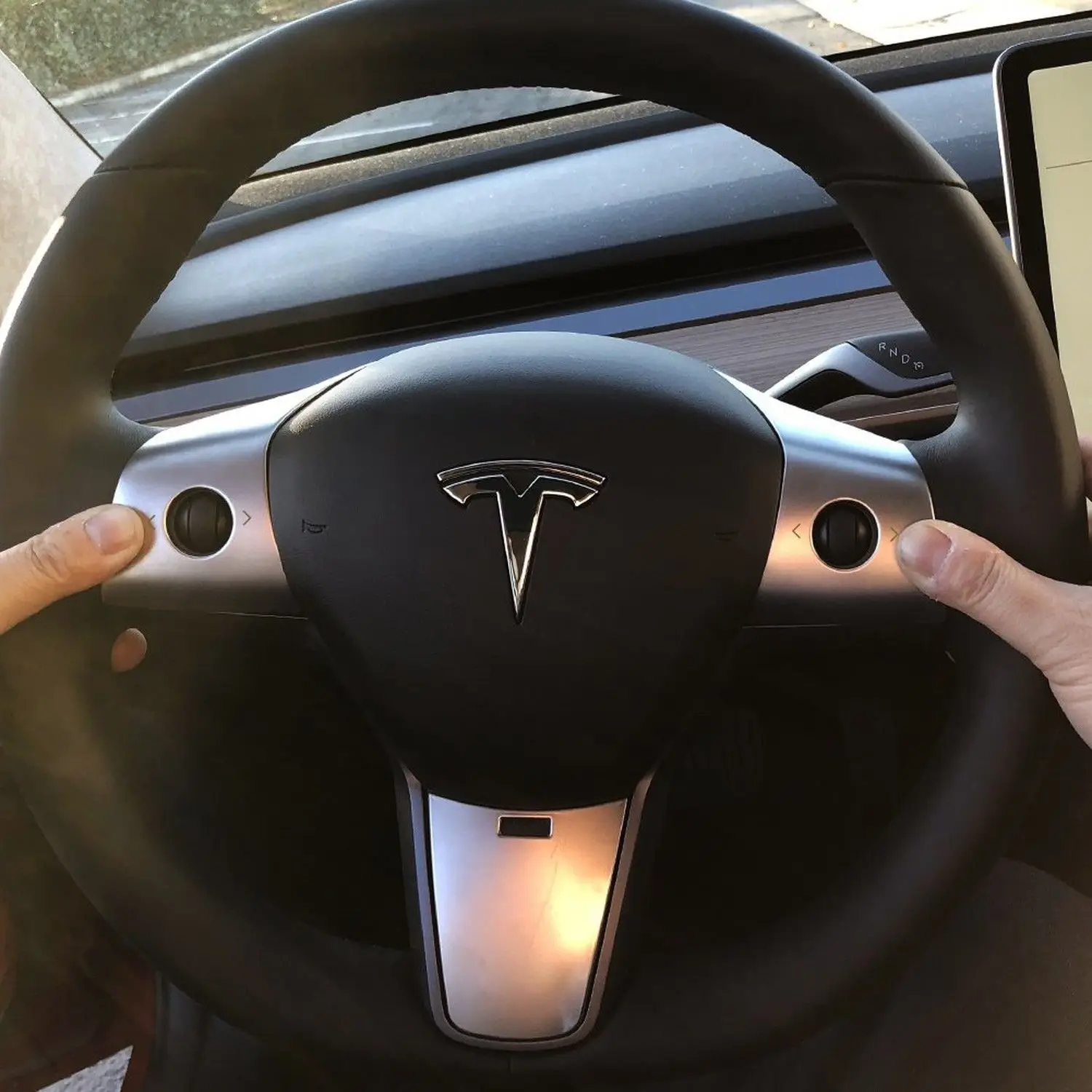 

Wheel stainless steel Cover Trim Button Decoration Cover Trim for Tesla Model 3 18-20
