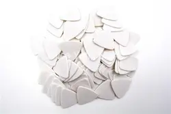 Много 100 шт. Нико большой Треугольники pom-делрин матовая керамика белый Электрогитары бас выборка Plectrums тяжелый 1,0/2,0 мм