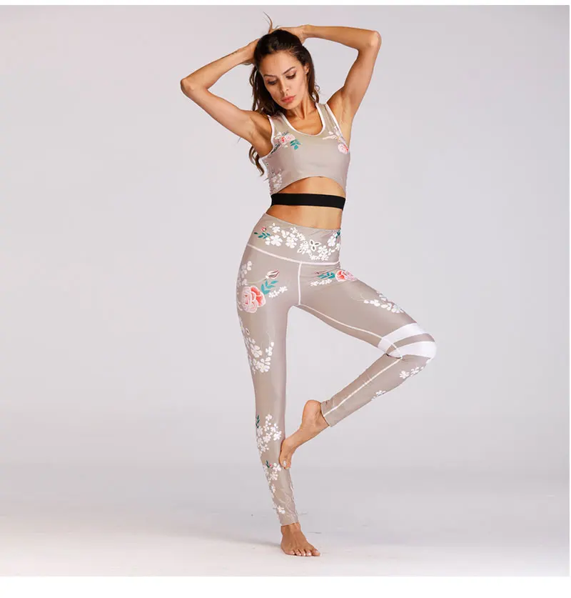 womman-sport-three-pants_09