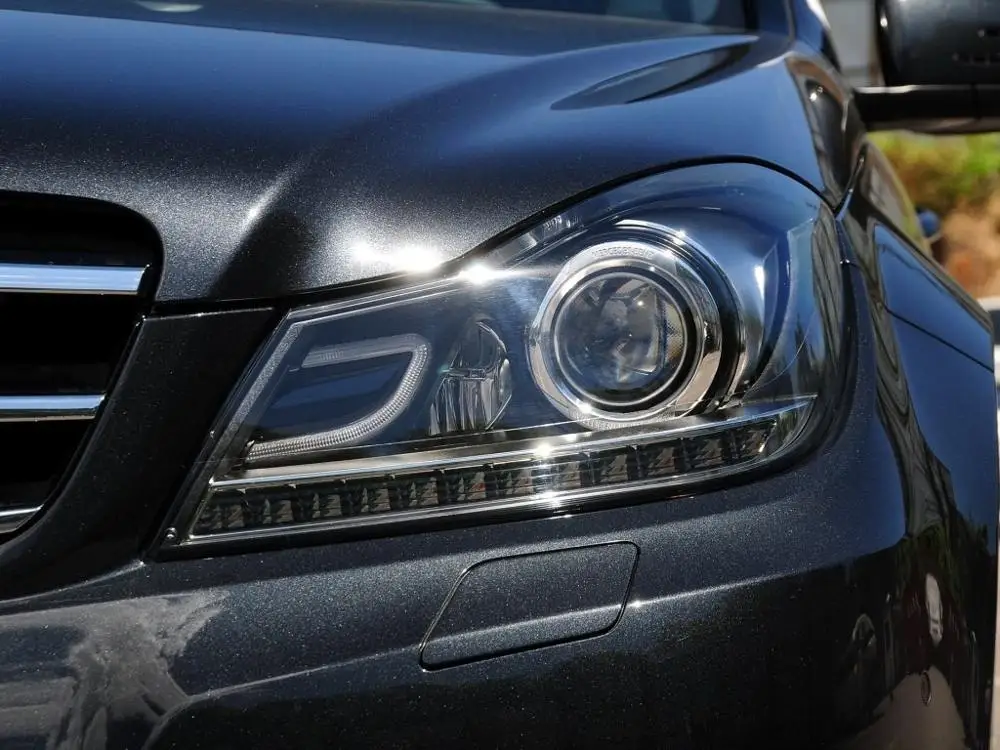 1 шт. прозрачная накладка на передний бампер Mercedes Benz W204 C180 C200 C260 11 13|Гоночные