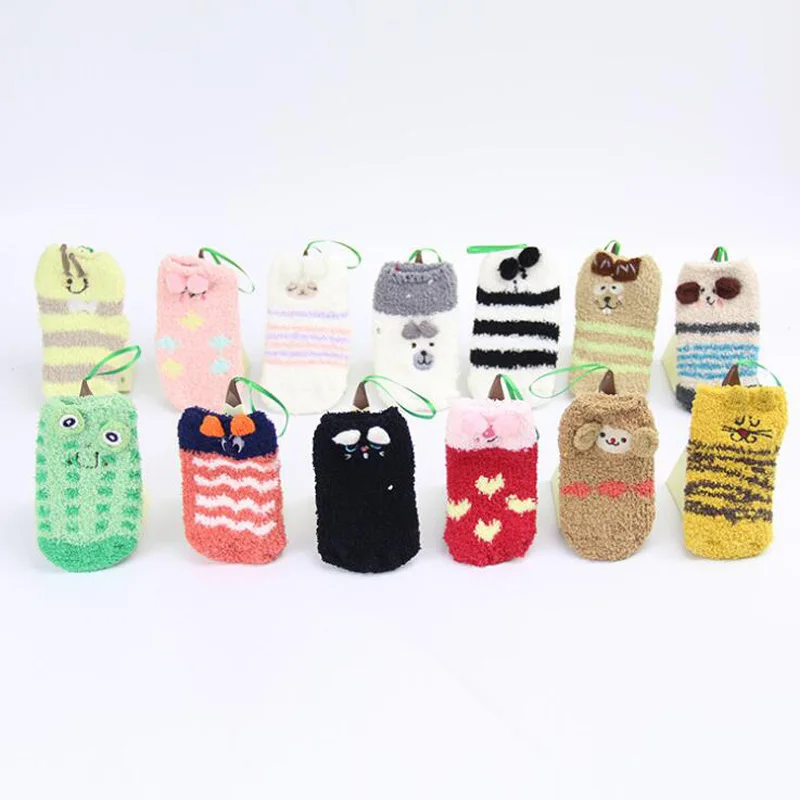 

2018 New cartoon embroidery children's socks velvet warm baby socks