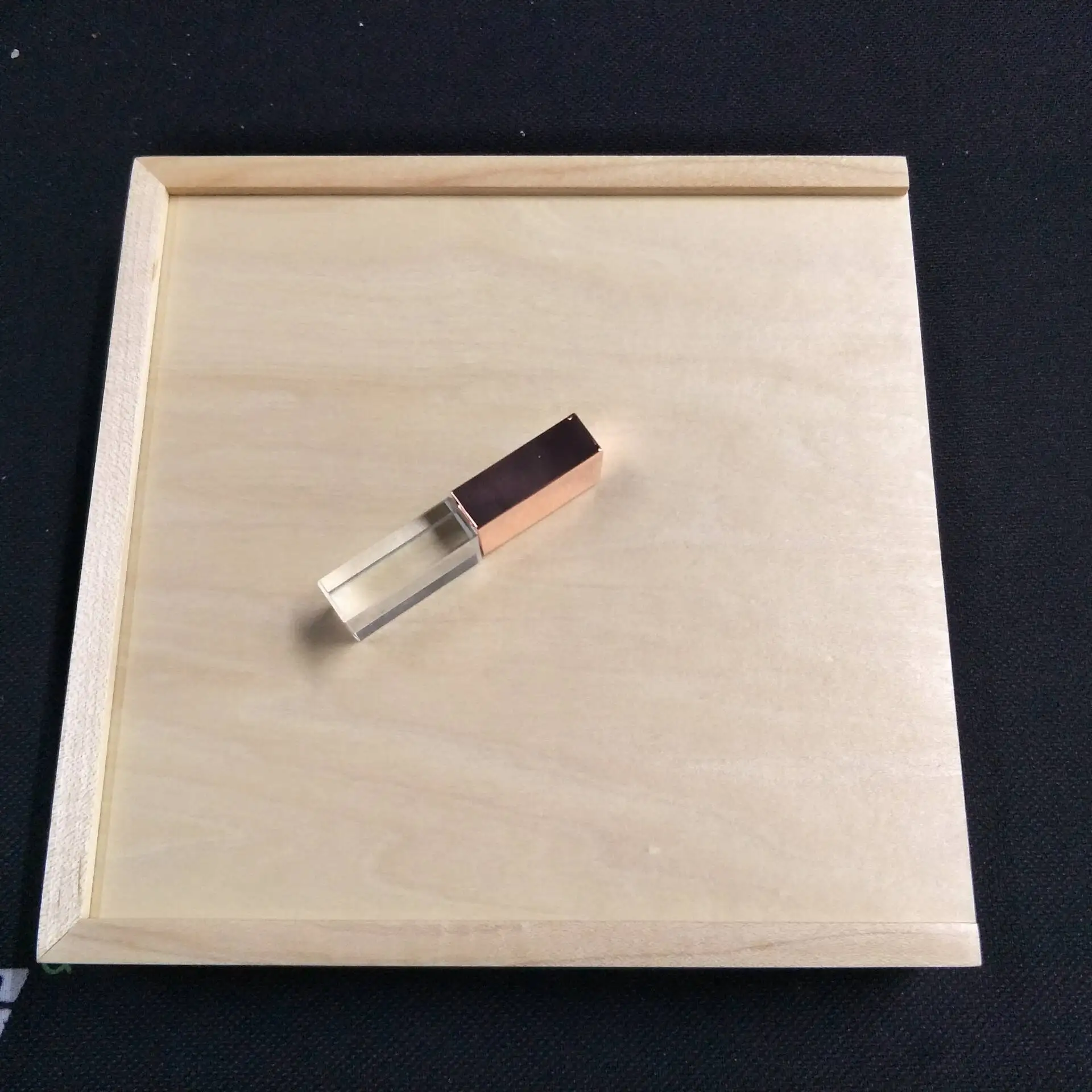 Custom LOGO Rose Gold Crystal Usb with (170*170*35 mm) Photo Box Packing usb 3.0 Memory Flash Stick Pen Drive Custom LOGO Rose Gold Crystal Usb with (170*170*35 mm) Photo Box Packing usb 3.0 Memory Flash Stick Pen Drive