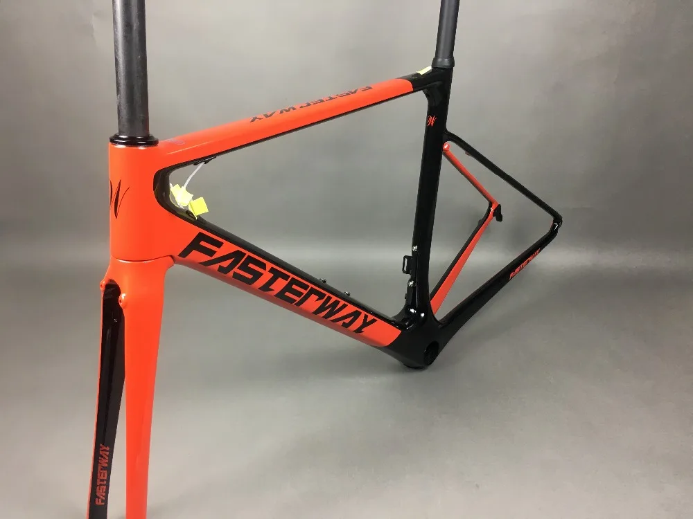 Excellent light blue 2018 TAIWAN FASTERWAY classic carbon road frameset UD weaves carbon bike frame:Frameset+Seatpost+Fork+Clamp+Headset 43