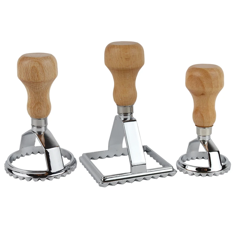 

Classical Italian Round and Square Pasta Cutter Kitchen Pasta Mold Tool Ravioli Stamp Cutter With Beach Wooden Handle