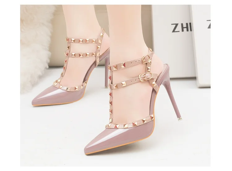 4472775679_1672530397