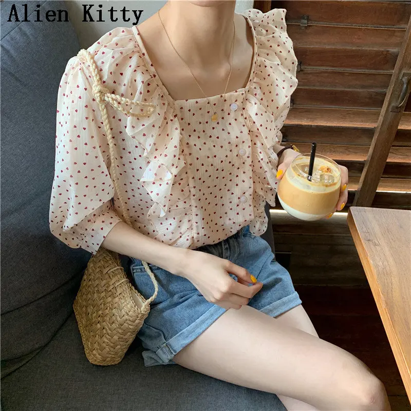 

Alien Kitty Hot Apricot Print Hearts Sweet Loose Women Square Collar Casual Three Quarter Sleeves Ruffles Chiffon Free Shirt