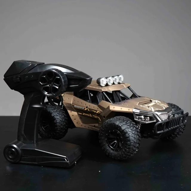 4WD Электрический 2,4G RC автомобиль Рок Гусеничный пульт дистанционного управления игрушечные машинки на радиоуправлении led 4x4 привод внедорожные Игрушки для мальчиков Детский подарок