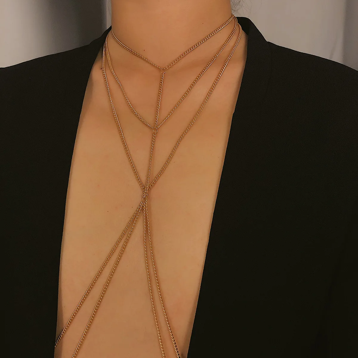 

2019 Fashion Minimalist Chain Body Jewelry Bohemian Beach Gold Silver Basic Multilayered Chain Cross Sexy Body Chain for Women