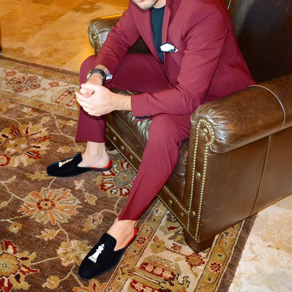 Fashion party and show men dress shoes embroidery smoking slippers New style Handmade mens velvet slippers 6 HTB1GyKVqL5TBuNjSspcq6znGFXaa
