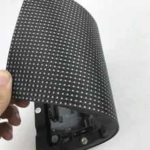 P4 внутренний(3 в 1) светодиодный гибкий дисплей 64*32 пикселей; Размер 256 мм* 128 мм; режим сканирования: 1/16 сканирования