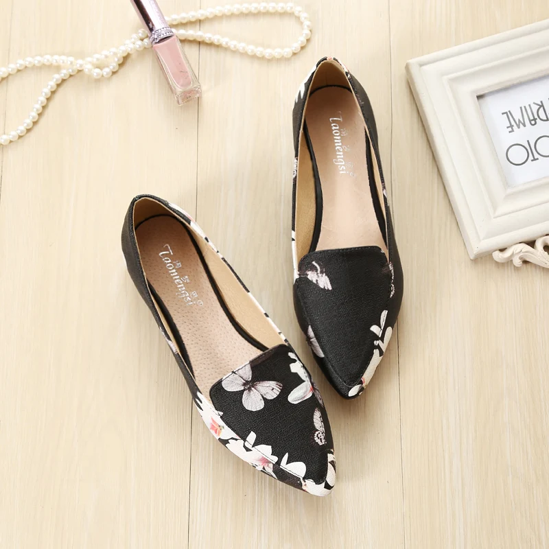 

Espadrilles shoes woman slip on shoes pointed toe moccasins ladies loafers embroider flats shoes flower printed shoes size 34-43