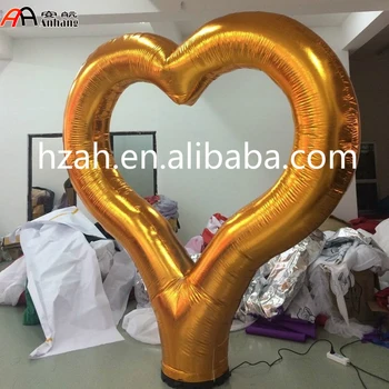 

Giant Inflatable Gold Heart for Wedding Decoration