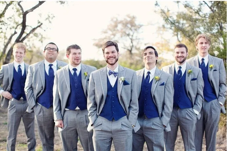Classic Style Two Buttons Light Grey Groom Tuxedos Groomsmen Men's