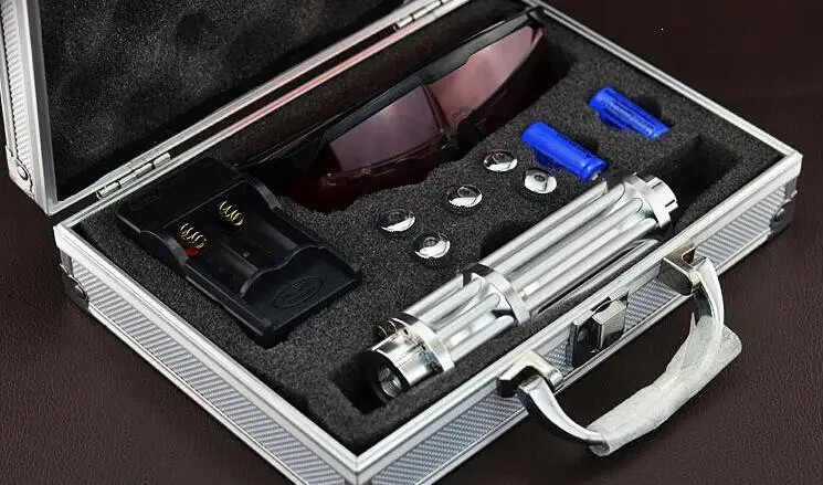 

Blue Laser Pointers 500000m 450nm Burning Match/Dry Wood/lit Candle/,Burn Cigarettes SOS ,Camping Signal Lamp Hunting With Box