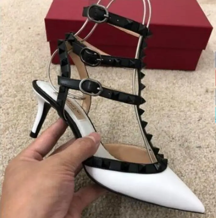 

2019 new V rivets pointed-toe high heels stiletto high heel sandals 3 straps sandals patent leather women's wedding shoes