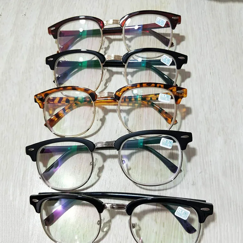 0,5-1-1,5-2-2,5-3-3,5-4 заклепки очки для близорукости с градусом женские мужские короткие-очки для коррекции зрения черная оправа зеленая пленка с покрытием