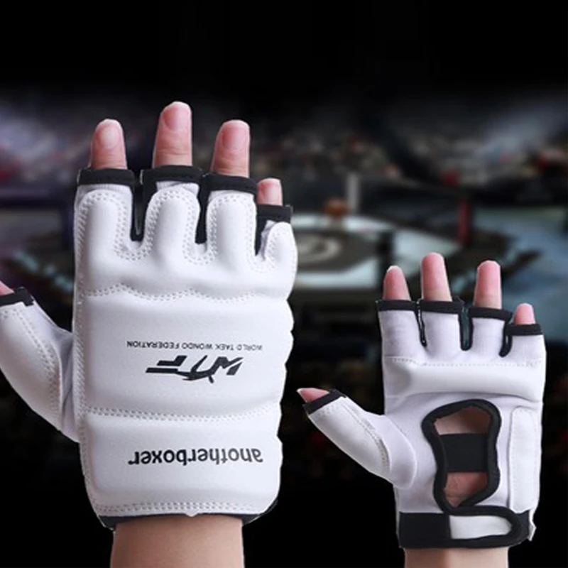 Half Finger Boxing Gloves Fighting Fitness Boxeo Gloves MMA PU Material