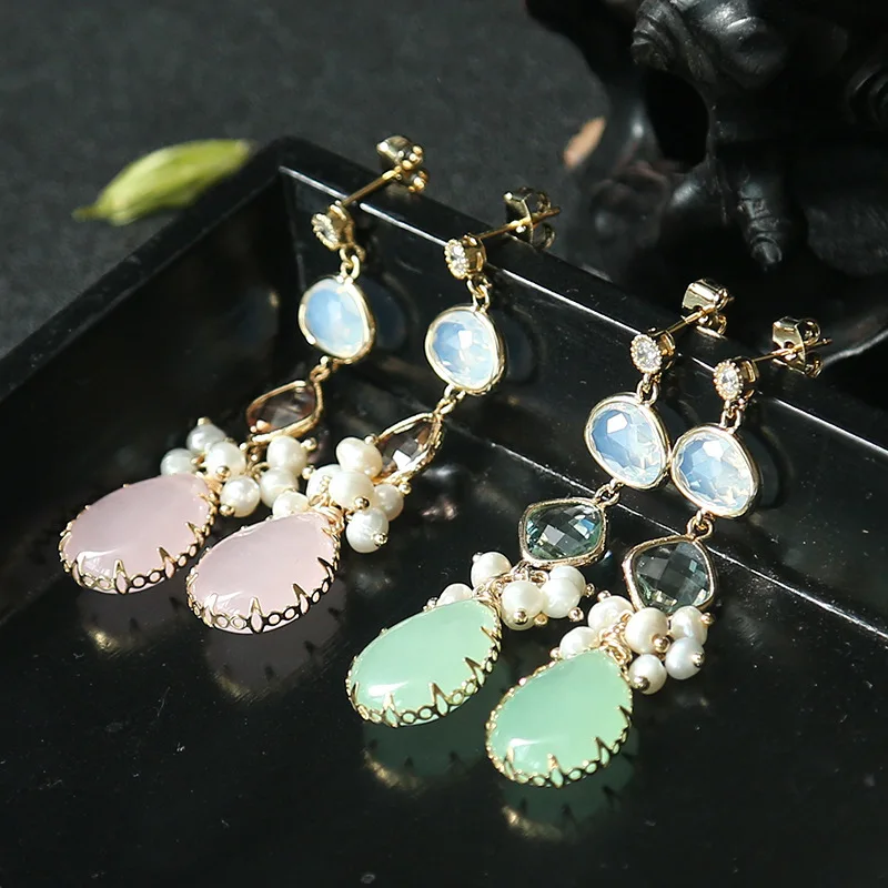 

pearl powder crystal semi-precious stones and pure and fresh quietly elegant earrings wholesale restoring ancient ways