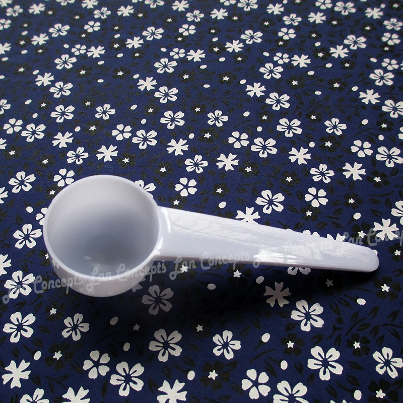 7.5g 15ml  plastic measuring scoop small pp spoon 8