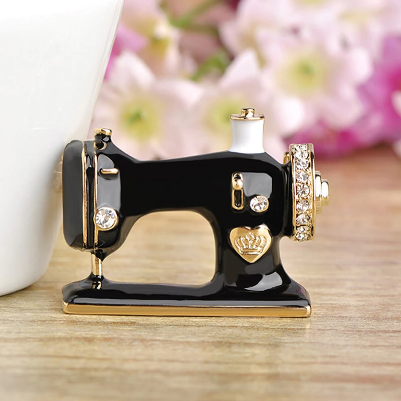 

Cute Enamel Esmalte Sewing Machine Shape Brooch Gold-Color Vintage Wedding Clothes Accessory Women Brooches Unique Hijab Pins