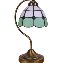 Средиземноморский Стиль изогнутый полюс Зеленый Белый Настольная лампа Тиффани пятнистости Стекло Освещение ремесло ac06003me