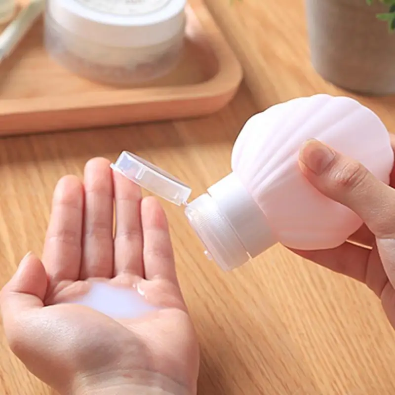 

1pc 40ml Tube Portable Shell Shape Shampoo Silicone Travel Empty Container Bottle