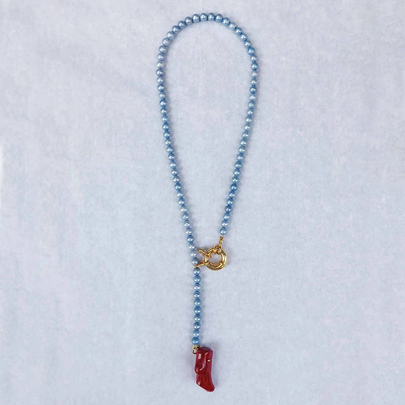 

boho Collier lariat en perles bleues et pendentif corail red coral pendant necklaces layered women statement chokers necklaces
