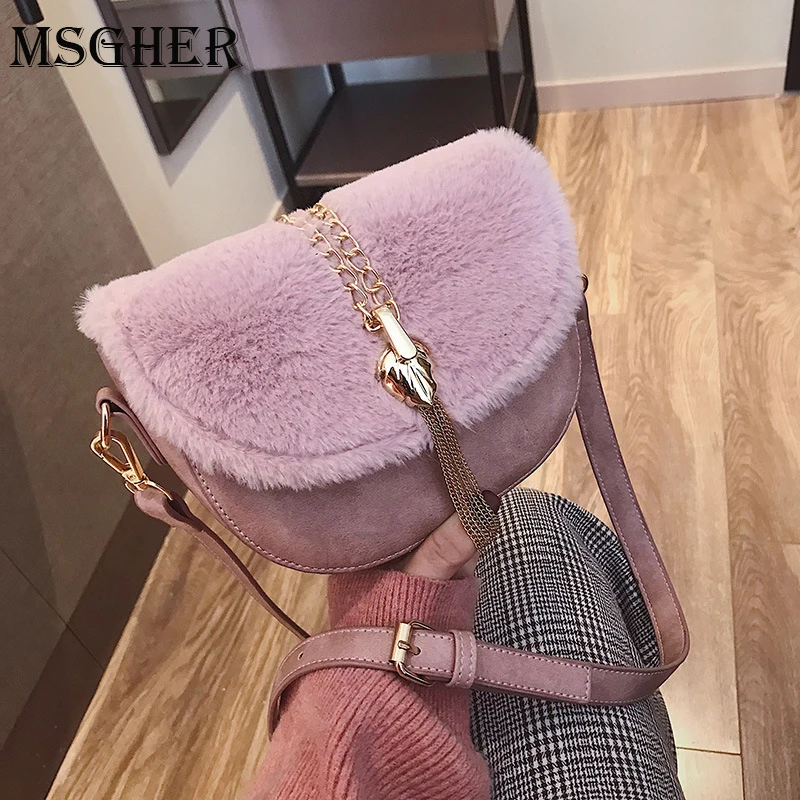 

MSGHER Luxury Design Bag Women Winter Faux Fur Saddle Shoulder Bags Female Chain Small Crossbody Bag Cute Love Heart Hand Bags