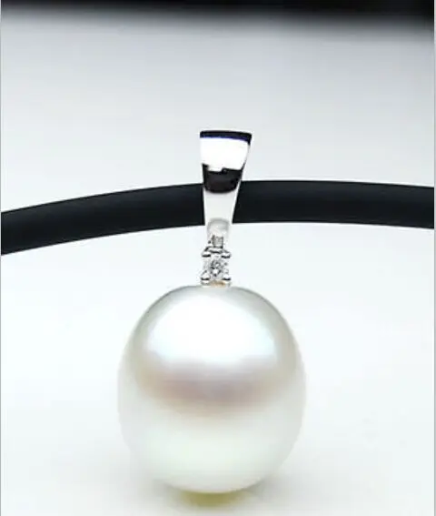 

10-11mm natural south seas white pearl necklace18inch leather chain (9.13)