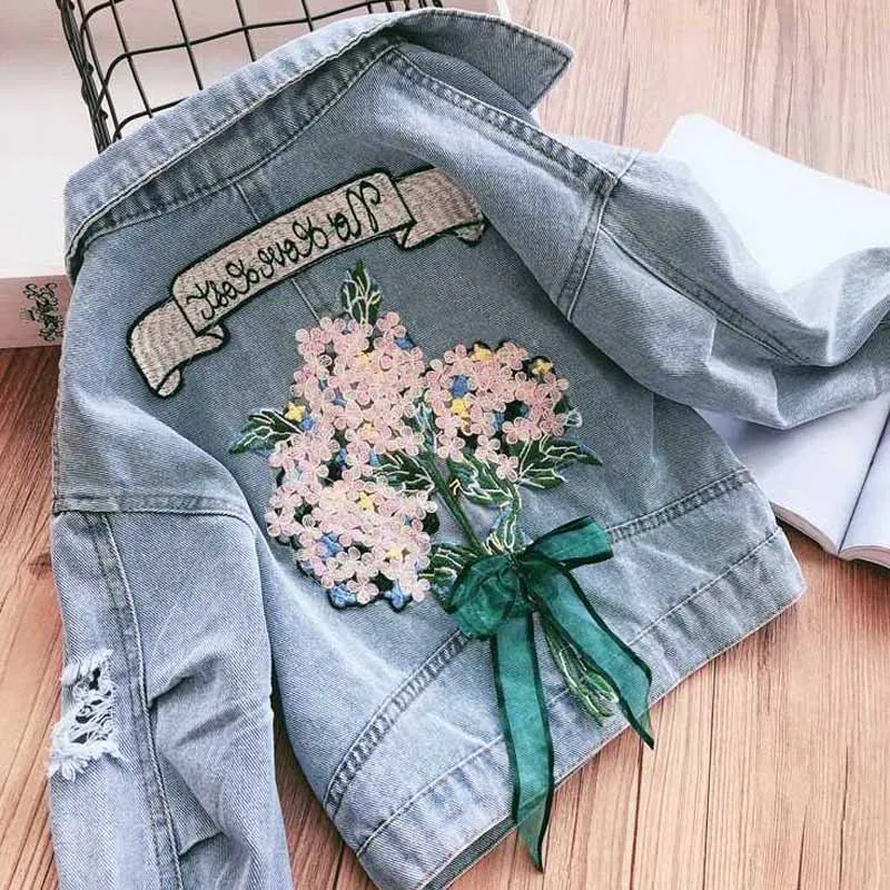 

2019 autumn new arrival girls back embroidery floral coat kids denim coat