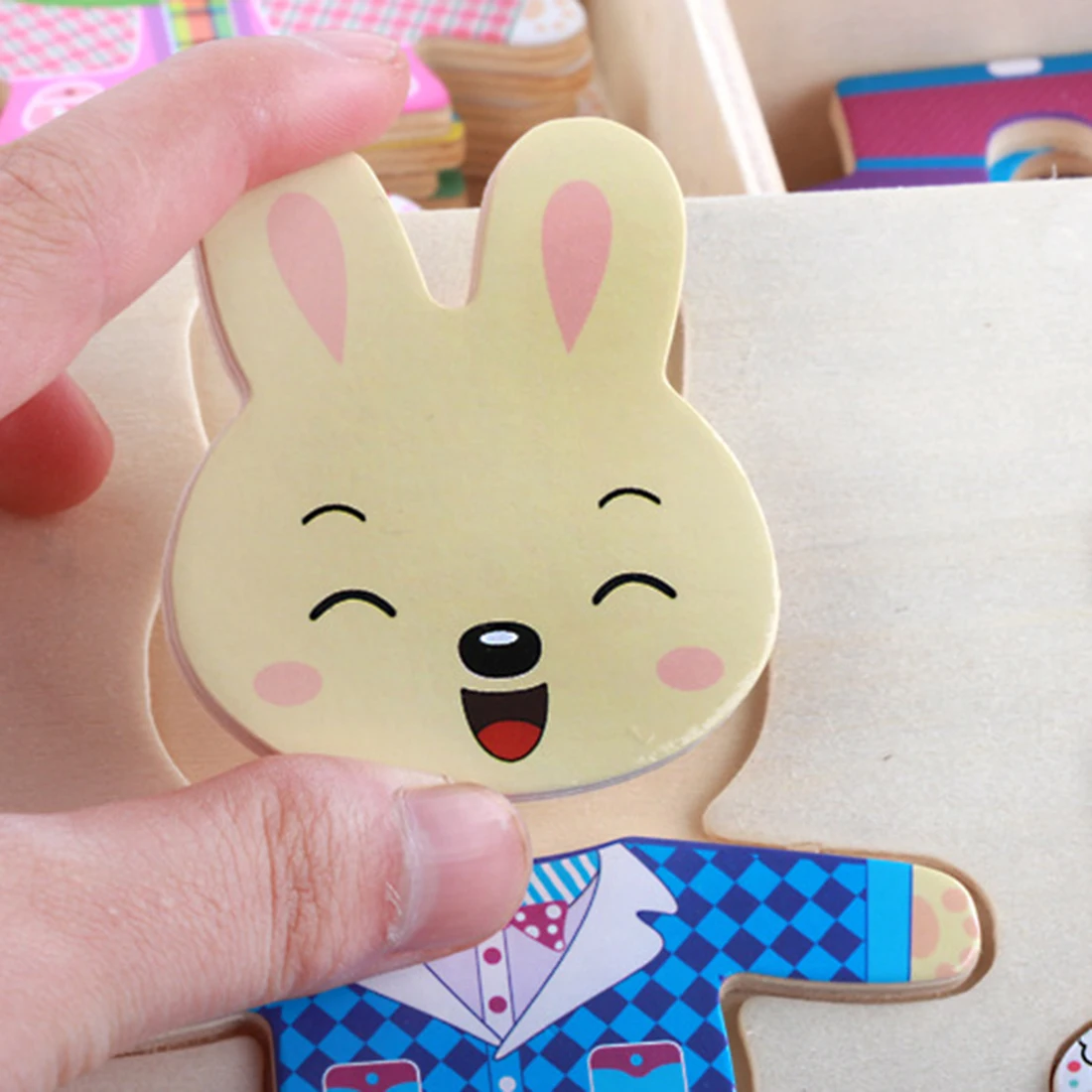 Surwish для раннего обучения детей деревянные головоломки изменить одежду игры Playset-Медведь Кролик