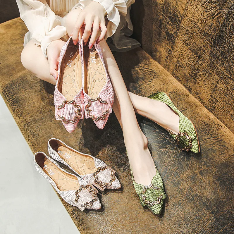 

2019 Runway Women Folds Cloth Flat with Bow Pointed Toe Casual Shoes Luxury Slip On Ballet Shoes Women wrinkles Loafers 34-41