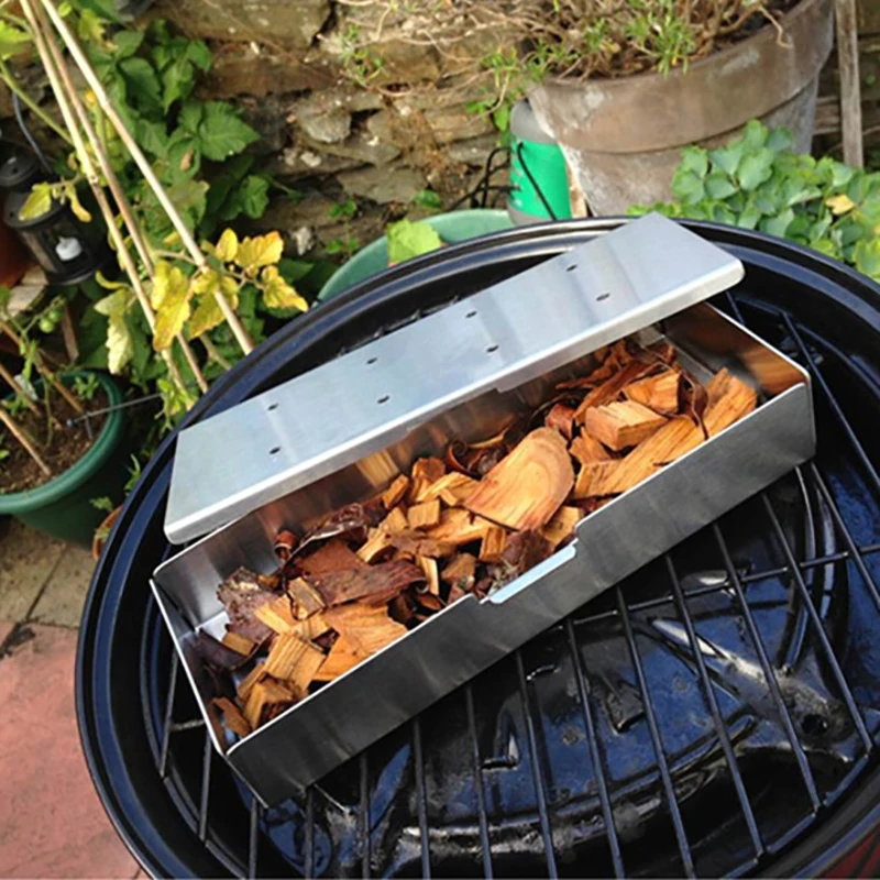 

Stainless Steel Mini Home-use Grill Oven Smoking Meat Box BBQ Tools Portable BBQ Charcocal Grill Ovens BBQ Kabob Bacon Box 1pcs