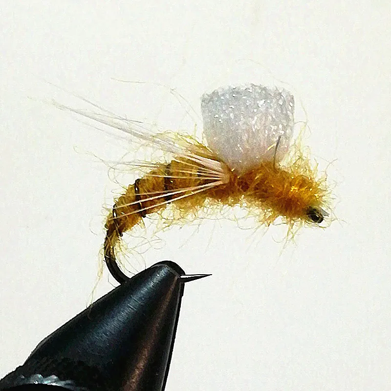 KKWEZVA Fly Fishing Lure Dry Floating Type Insect Similar to Artificial Fly Bait Carp Bait Fishing Tackle 18PCS