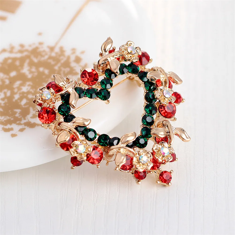 

Christmas Fahion Garment Jewelry Accessory Gift Valentine's Gift New Love Heart Garland Brooch