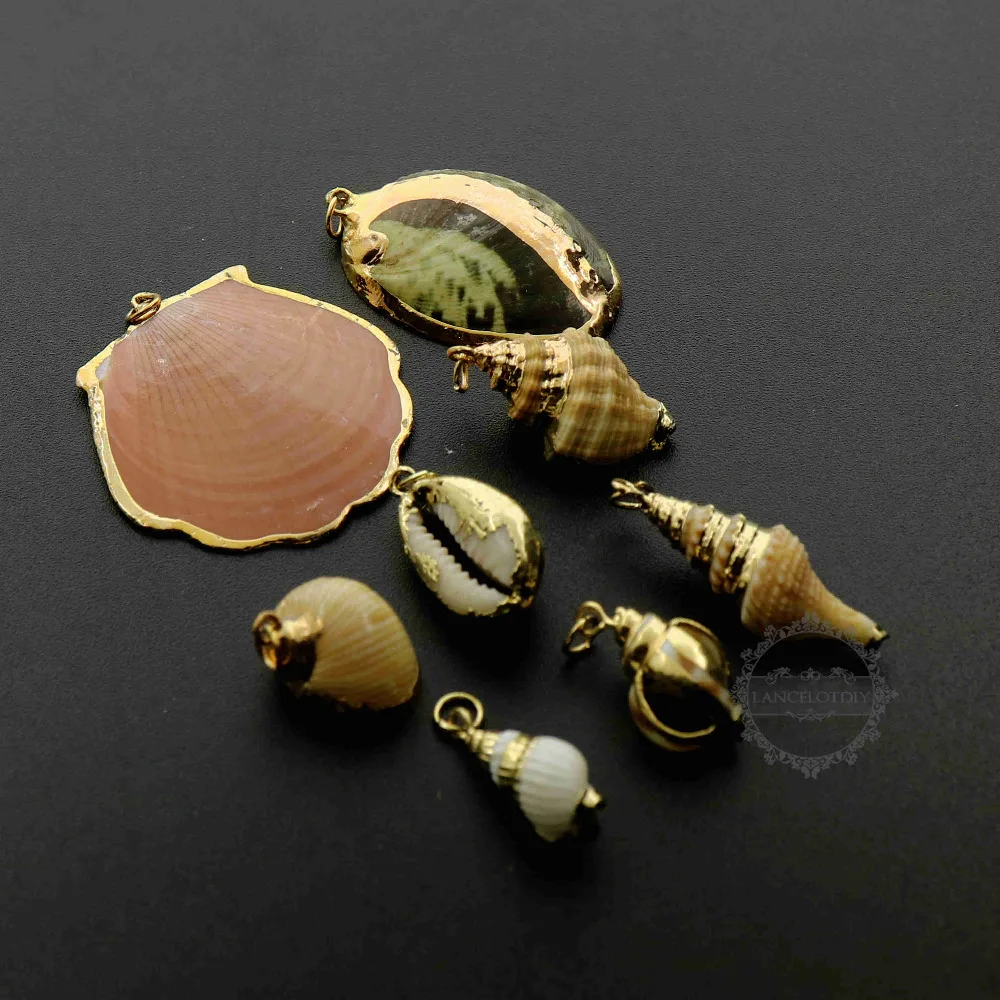 

20-40MM Bohemia style summer beach real small sea shell with gold frame loop DIY pendant charm supplies 1800380