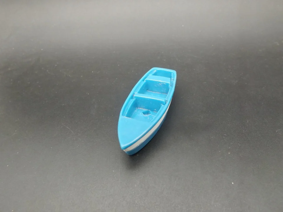 Tiny-B103-Boat (8)
