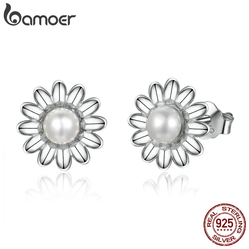 

BAMOER New Arrival 925 Sterling Silver Daisy Flower Freshwater Pearl Stud Earrings for Women Sterling Silver Jewelry Gift GAE020
