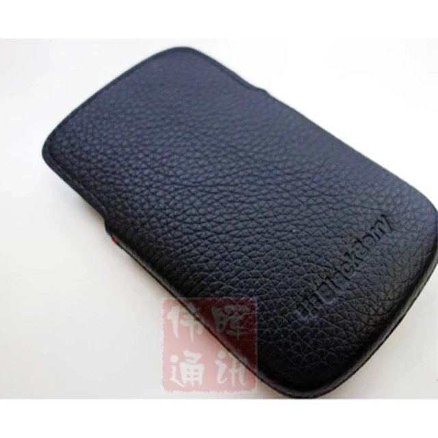 Intrepid Wallet - Blackberry - The Handbag Store