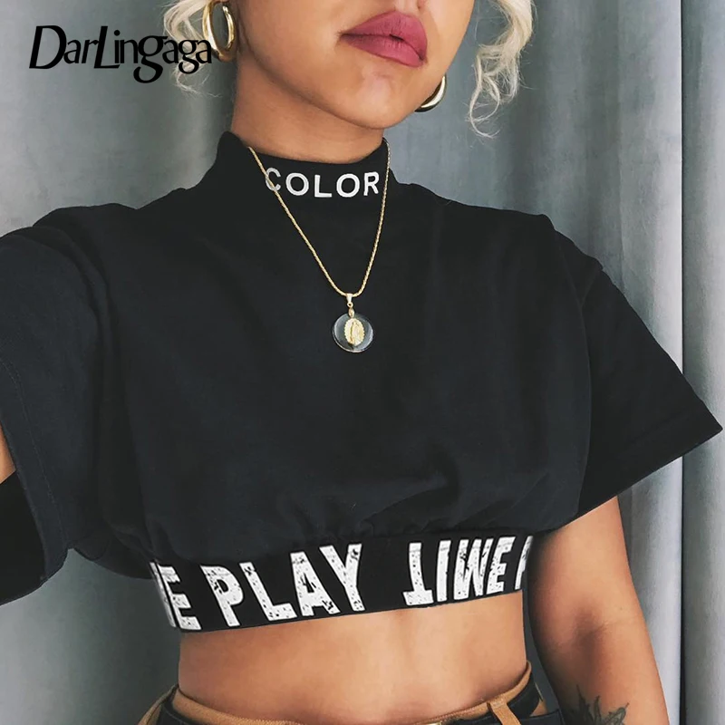 Darlingaga القطن الياقة المدورة قميص أسود النساء قصيرة الأكمام المحاصيل قمم المحملات إلكتروني طباعة مرونة الخصر t قميص اقتصاص الأزياء