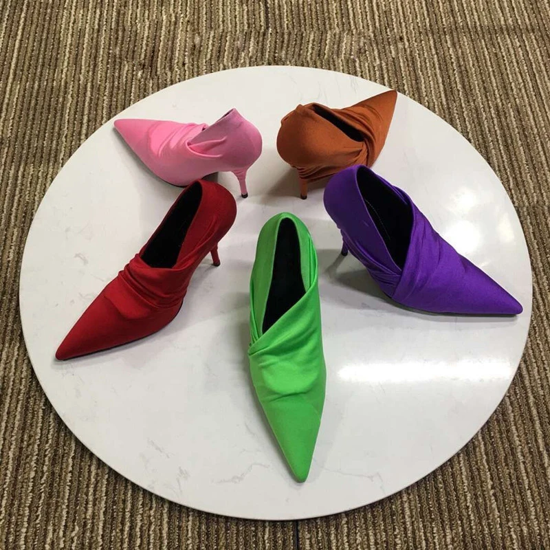 Подиумные стильные шелковые туфли на тонком высоком каблуке разноцветные свадебные туфли с острым носком без шнуровки женские туфли на шпильках, весна