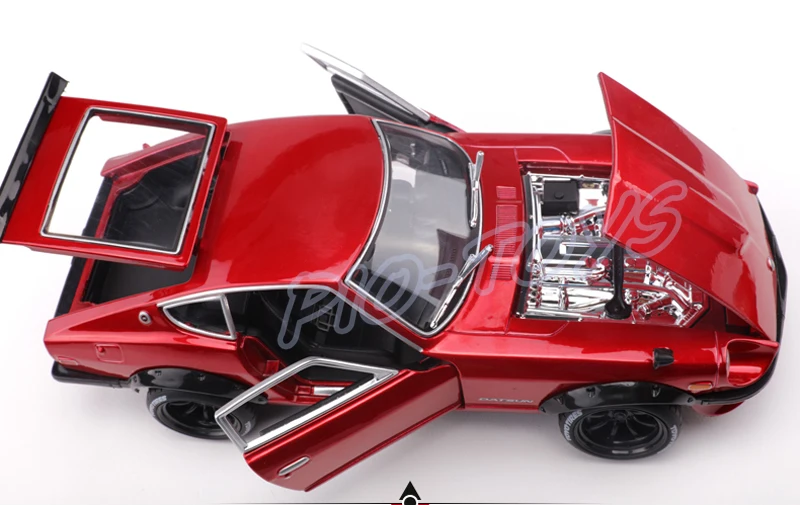Новое поступление подарок модель Datsun 240Z 1/18 металлическая машина масштаб