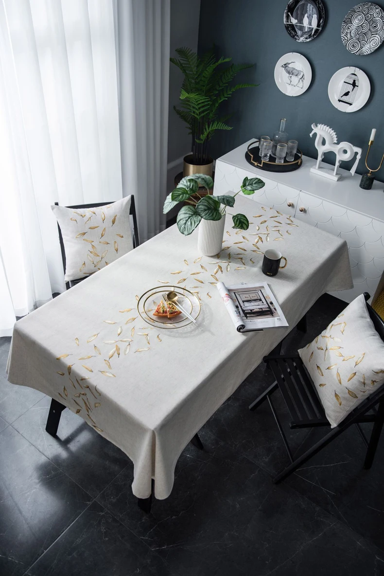 Luxury Gold Leaf Tablecloth American Country Embroidery Waterproof Kitchen Dining Table Cover Dust Proof Retro Mantel Mesa ZC072