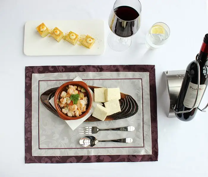 high quality European style satin jacquard double placemat insulation pad coasters coffee table