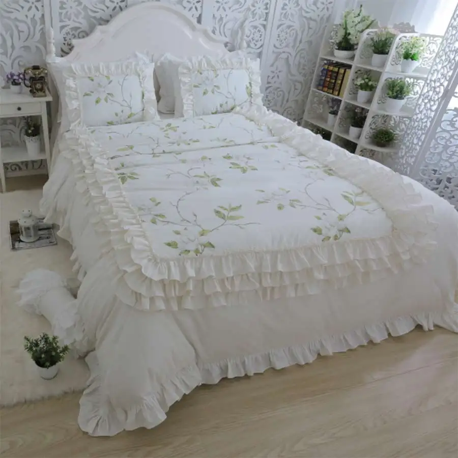 cheap Princess ruffles pastoral bedding set,cotton twin full queen king,single double home textiles pillow cases quilt cover bed dress