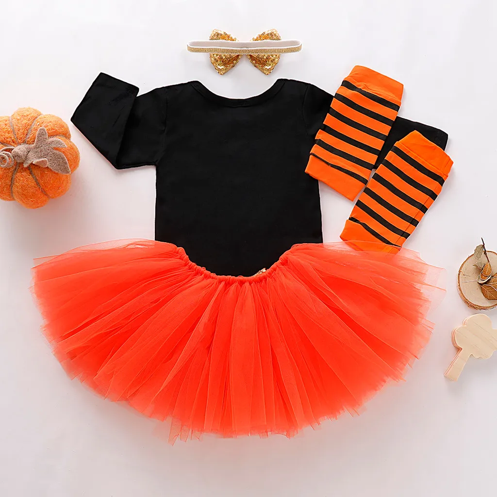 Осенняя одежда для маленьких девочек; коллекция года; Модный Детский комбинезон с надписью на Хэллоуин для маленьких девочек; фатиновая юбка; повязка на голову; гетры; комплект для новорожденных