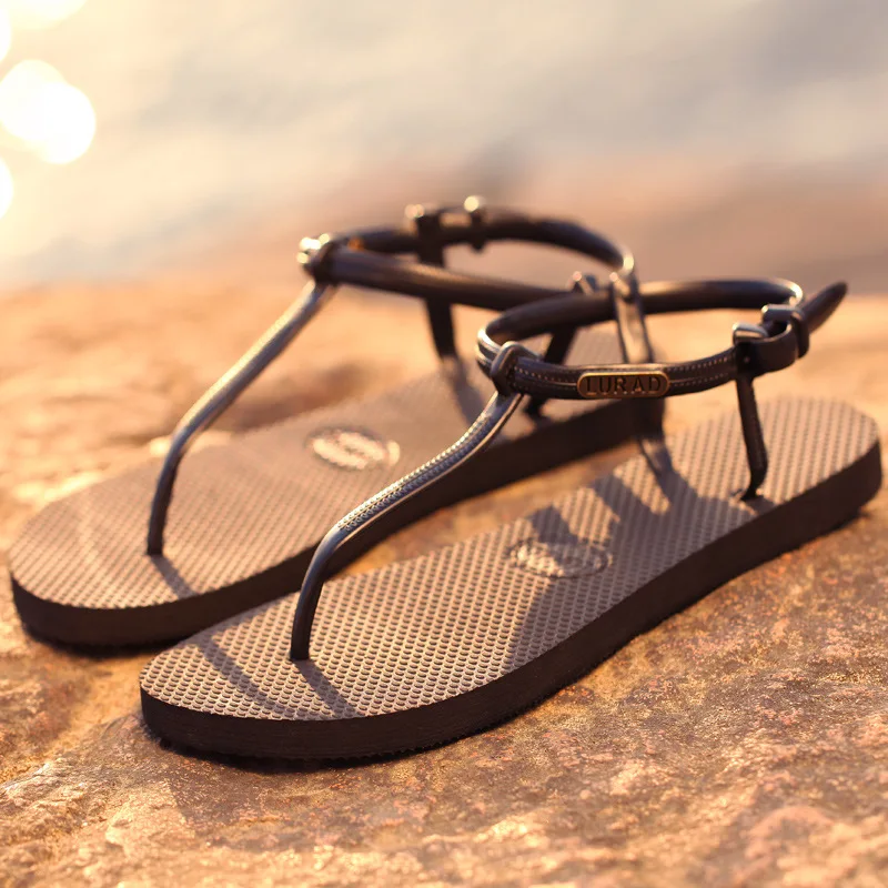 

2019 simple non-slip iron plate flat bottom women's flip flops summer student Roman sandals toe sandals and slippers