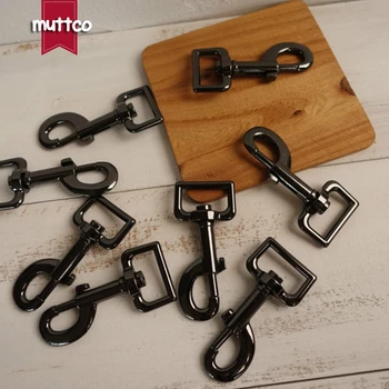 

100pcs/lot wholesale gun black 2.5cm metal Swivel clasp lobster claws Hardware dog clip buckle leash metal accessories PK-009