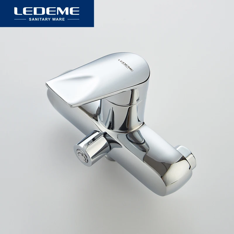 Billige LEDEME Bad Badewanne Wasserhahn Set Mischbatterie Mit Hand Sprayer Wand Montiert Regen Bad Wasserhahn Dusche Sets Einzigen Handgriff L2240