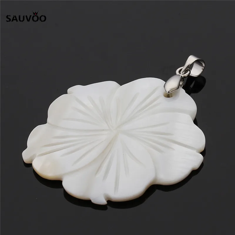 

1pc White Flower Shell Pendant 38x48mm Mother of Pearl Round Natural Stone Shell Charms for DIY Necklace Jewelry Making Findings
